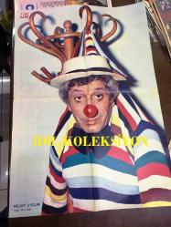 Ses Haftalık Aktüalite Sinema Tiyatro Müzik ve Gençlik Mecmuası Dergisi - 21 ŞUBAT 1976 - Sayı: 8 - GÜLŞEN BUBİKOĞLU - TÜRKAN ŞORAY - LALE ORALOĞLU - KADİR İNANIR - FATMA GİRİK - ORKİD 1970'LER REKLAMI - FÜSUN ÖNAL - LEVENT KIRCA - SEVİNÇ YEMİŞÇİ - ERDOĞAN ÇİFTLER - ŞABAN KARATAŞ - ENİS FOSFOROĞLU - RAMA YAĞ 1970'LER REKLAMI - GÜNEŞ TECELLİ - AYHAN IŞIK - HÜLYA KOÇYİĞİT - FATMA GİRİK - HAKAN BALAMİR - CÜNEYT ARKIN - FİLİZ AKIN - SANA MARGARİN 1970'LER REKLAMI - FAYE DUNAWAY - ESİN ŞENTÜRK - ALAIN DELORME - OMO 1970'LER REKLAMI - NEJAT UYGUR BÜYÜK BOY POSTERİ - POSTERLİ 32 SAYFA TAM TAKIM DERGİ
