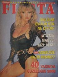 MİLLİYET GAZETESİ-MİLLİYET FİESTA PAZAR DERGİSİ-MİLLİYET-FİESTA-DERGİ-PAZAR-EK-29 OCAK-1995-SAYI:80-KAPAK-FOTOĞRAF-RÖPORTAJ-SOSYETE--SİNEMA-DÜNYA-HABERLER-ARAŞTIRMA-PAZAR KEYFİ-YAŞAM-ÜNLÜLER EVLİLİK İÇİN NE DİYOR?-ATA'NIN MANEVİ KIZI:ÜLKÜ-TEST ANNELİĞE HAZIR MISINIZ?-40 YAŞINDA GÜZELLİĞİN SIRRI-SHARON STONE-KİBARİYE-YILDIZ TİLBE-ÖZLEM ESRA GÜVEN-NİLÜFER AÇIKALIN-AHMET KAYA-RUHSAR ÖCAL-ZUHAL OLCAY-BEDRİ BAYKAM-PERİHAN SAVAŞ-NİL BURAK-ATİLLA ATASOY-OKTAY EKŞİ-JACK NICHOLSON-REBECCA BROUSSARD-JAMES BOND-SEAN CONNERY-ANKARA'DA DALYAN-BURHAN ÇAÇAN-İBRAHİM TATLISES-EBRU GÜNDEŞ-SELAMİ ŞAHİN-AYDEMİR AKBAŞ-SİBEL TURNAGÖL-ÖZLEM SAVAŞ-İDİL ÇELİKER-ÖZGE ÖZSAĞMAN-CANSEL ÖZZENGİN-CÜNEYT ARKIN-FİKRET HAKAN-KAYAHAN-