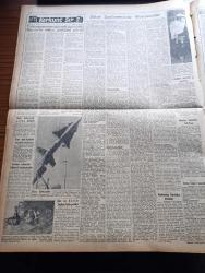 Zafer Gazetesi - 26 Aralık 1959 - Başvekil Adnan Menderes Fethiye Heyeti İle Dün Görüştü - Avrupa Ve Asya Kıtalarını Birleştirecek Olan Asma Köprü İnşaatı 26 Nisan Günü Başlayacak - Manisa Pamuklu Fabrikası İnşaatı - Gaziantep Kurtuluş Yıldönümü Kutlandı - Vakıflar İdaresi Demokrat Parti Zamanında Bugünkü Dinamizme Kavuşmuştur - Atıf Topaloğlu Dün CHP'den İstifa Etti - İran Şahı Ve Kraliçe Balayına Çıktı - Sahte Hakim Kaya Alpgürel Yine Sahnede - Müteveffa Sürsok - Adana'nın  İmarına Karşı Belediye Reisi Ali Sepici'nin Beyanatı - Gaziantep Nizip Demiryolu Tamamlandı -  Cumhuriyetçi Köylü Millet Partisinden Demokrat Parti'ye Geçenlerin Telgrafları - Grand Hotel Balin - Bebek Mankenler Sergisi Pek Yakında Açılacak - Teknik Öğretim Derneği Sanat Gecesi Tertipledi - Stalin'in Hataları Yine Günün Konusu Oldu - Fas'taki Amerikan Üslerinin Tasfiyesi - Komünist Çin'e Karşı Mukavemet Başlangıcı - Altay Doğan Akı Mevzuunda Federasyonu İtham Ediyor - Sadık Giz Galatasaray Başkanlığına Hayır Diyor