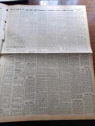 Zafer Gazetesi - 21 Aralık 1959 - Maliye Vekili Hasan Polatkan Muhalefetini Tenkidlerine Karşı Susturucu Cevaplar Verdi - Milletvekili Seçimi Kanunu İle İngili Layiha- İran Şahı Bugün Farah Diba ile Evleniyor - Urla'da Belediyesi Seçimini Demokrat Parti Kazandı - Neva Adlı Aylık Derginin Sahibi Sergei Veronin'den Komünizme Eleştiri - Uludağ Turistik Oteli Dün Açıldı - Reisicumhur Celal Bayar Ankara'ya Döndü - İzmit Rafinerisi 25 Milyon 650 Bin Dolara Malolacak - Batılılar Kruşçef'i Konferansa Davet Etti - Atatürk Üniversitesine Yöneltilen İftira - Camp David Ruhu - Silah Fabrikasındaki İşçilere Ev Yapılıyor - Sanat Gecesi Başarılı Oldu -  Kadın Şairler Gecesi -  Körlerin Eğitimi Mevzulu Fotoğraf Sergisi Açılacak - Churchill'e Dair Yeni Bir Film - Komünist Çin Sahil Adalarını Bombaladı - Şeria Nehri Savaşı - Mareşal Tito'nun Tertiplediği Av - Küçük İlanlar - Fenerbahçe Nice Maçına Karşı Alaka Çok Fazla - Feriköy'ün Galibiyet Serisi Devam Ediyor - Futbol Federasyonu Reisi Faik Gökay İ