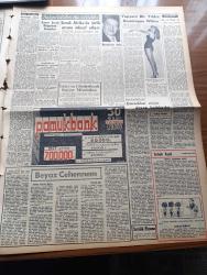 Zafer Gazetesi - 30 Mart 1957 - Eskişehir Çimento Fabrikası 4 Nisan'da Törenle Açılacak - Türkiye'de Yeni Bir Petrol Tasfiyehanesi Kurulacak - Türk Irak Kültür Anlaşması İmzalandı - Rusya Norveç'i Nato'dan Ayırmak İçin Çalışıyor - Amerikan Ordusu Atom Silahıyla Teçhiz Ediliyor - Melih Esenbel'in Verdiği Beyanat - Reisicumhur Celal Bayar'ın Dünkü Kabulleri - Türk Hava Yolları Umumi Heyet Toplantısı - Bağdat Paktı Atom Araştırma Merkezindeki Kurslar Başlıyor - İngiltere'den Alınacak Uçakların Üstünlüğü - Riyaseticumhur Filarmoni Orkestrası 51. Üniversite Konserini Bugün Verecek - Var Olmak Yazan İlhan Tarus Yazı Dizisi - Yepyeni Bir Yıldız Dominigue Wilms- Çocuklar Niçin Derse Kaldırılır - Beyaz Cehennem Yazan Clintan Secley - Federal Kamyonları - Bulmaca - Radyo - Opon Ağrı Kesici - Rugby Ve Fransa - Galatasaray İle Vefa Bu Yıl 3 Defa Karşı Karşıya - Misafir İstanbulspor Yolspor'la Ankaragücü Demirspor Oynuyor - Nefis Tamek Kompostoları - Ali Gencay'ın Ardından - Sümerspor