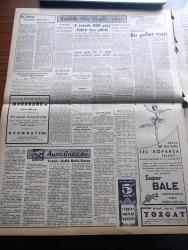 Zafer Gazetesi - 11 Nisan 1954 - Atatürk'ü Milletçe Andık - Anıtkabir'de Dünkü Tören - İlk Büyük Kimya Tesisi - İran Eski Dışişleri Vekili Hüseyin Fatimi Dün Kurşuna Dizildi - Oramiral Arthur Radford Dün Başvekilimiz Adnan Menderes Tarafından Kabul Edildi - Le Monde Gazetesi Türkiye Hür Bir Avrupa Fikrinin Mürevvicidir - Basın Hürriyeti Davası Var Mıdır - Mümtaz Faik Fenik Köşe Yazısı - Öğretmenler Bankası - Ayın Ondördü Yazan Refik Halid Karay Yazı Dizisi - Orhan Seyfi Orhon Köşe Yazısı - 4 Senede 800 Adet Köprü İnşa Edildi - Ömer Sanaç - Doğu Almanya Halkı Ayaklanıyor - Atatürk'ün Hayatı Yazan Enver Behnan Şapolyo - Uçan Daire Gördüm Yazan Adviye Fenik - Anıtkabir'den Resimler - Alın Yazısı Oynayan Gina Lollobrigida Resimli Roman - Türkiye Mısır Milli Maçı Oynanacak Mı - Marlon Brando 'yu Nişanlısı Anlatıyor - Derya Kabadayıları Yazan Sadi Karsel Yazı Dizisi - Ankara İzmir Temsili Maçı - Cemiyet Hayatı - Romeo Ve Jüliet 1954  Yazan Reinhard Fedumann Yazı Dizisi - Sümerbank