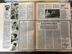 Ses Haftalık Aktüalite Sinema Tiyatro Müzik ve Gençlik Mecmuası Dergisi - 7 EYLÜL 1968 - Sayı: 37 - HÜLYA KOÇYİĞİT & SELİM SOYDAN - GLENN FORD & KATHY HAYS - EDİZ HUN - SELDA ALKOR - ZEYNEP DEĞİRMENCİOĞLU, FİFEN SAY - ROMY SCHNEIDER - ÖZTÜRK SERENGİL - SIDNEY POITIER - SADRİ ALIŞIK, ÇOLPAN İLHAN - TUNÇ ORAL, SEZEN GÜVENİRGİL & AJDA PEKKAN & DEAN MARTIN & FÜSUN ÖNAL POSTERLERİ - ZEKİ MÜREN - FATMA GİRİK - CÜNEYT ARKIN - MICHEL POLNAREFFE - SEVDA AYDAN - POSTERLİ 32 SAYFA TAM TAKIM DERGİ