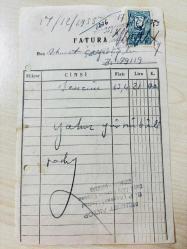 OTOMOBİL BENZİN FATURASI - 17 ARALIK 1955 - MEHMET AKTOP - B.P (AEGEAN) LİMİTED BAYİİ AKİŞ BENZİN DEPOSU - ÜMRANİYE, İSTANBUL - AHMET ÇAYIROĞLU - ISLAK İMZALI, KAŞELİ DAMGA PULU - 12 x 19 cm EBATLI ORİJİNAL FATURA