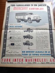 Zafer Gazetesi - 18 Ekim 1954 - Mümtaz Faik Fenik Köşe Yazısı - İktisat Ve Ticaret Vekili Sıtkı Yırcalı - Kar Haddi Mecmuunda Değişiklik Yapılmıyor - Yugoslavya'lılara Dün 5 1 Yenildik -  Gündüz Kılıç Yugoslavların Çok Kuvvetli Olduğunu Söylüyor - Reisicumhur Kupası Koşusu - Refik Koraltan Bünyan'da - Avrupa Nafia Vekilleri 21 Ekim'de Toplanıyor - Irak Başvekili Nuri Said Paşa Yarın Ayrılıyor - Süveyş Anlaşması Yarın İmzalanıyor -  Türk Amerikan Derneğinde Toplantı - Burası Ve Ötesi Yazan Orhan Remzi Yüreğir Yazı Dizisi - Orhan Seyfi Orhon Köşe Yazısı - 4 Sanat Okulu Enstitü Oluyor - Kuduz Bir Köpek Beş Çocuğu Isırdı - Kolombiya Üniversitesi İkiyüz Yaşına Bastı - İran'da 12 Casus İdam Edilecek - Artist Greer Garson Apandisit Ameliyatı Geçirdi - Fenerbahçe Beşiktaş Karması Galatasaray Adalet Karmasını Yendi - Modacı Dior'un Hidrojen Bombası - Fransa'daki Casusluk Hikayesi Baranes Vakası Çeviren Eşfak Aykaç - Pal Traş Bıçakları - Sevişenler Dünyası Filmi - Bursa Mobilya Mağazası - Berta