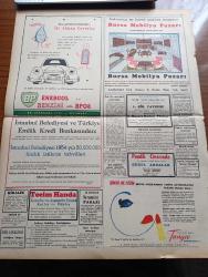 Zafer Gazetesi - 11 Ekim 1954 - Mümtaz Faik Fenik Köşe Yazısı - Liman İnşaatına Çok Büyük Bir Hız Verildi - Reisicumhur Celal Bayar Ankara'ya Avdet Etti - Başvekil Adnan Menderes'in Nuri Said Paşa Şerefine Ziyafeti - Piskopos Makarios Londra'ya Gidiyor - Toprak Mahsulleri Ofisi'nin Başarıları Yeniden Birçok Silo Kuruluyor - Sabık İran Hariciye Vekili Hüseyin Fatimi İdama Mahkum Edildi - Dört Yeni Çocuk Bahçesi Açıldı - Burası Ve Ötesi Yazan Orhan Remzi Yüreğir Yazı Dizisi - Orhan Seyfi Orhon Köşe Yazısı - Standartlar Enstitüsü Faaliyete Geçirildi - Tiyatro Kronikleri Keçiler Adası Dramı Yazan Turhan Dilligil- Giresun'da 200 Yataklı Bir Hastane Yapılıyor -Paris'te 1955 Modeli Mayo Sergisi - Marilyn Monroe'nun Boşanması - Atom Enerjisiyle Kanser Tedavi Edilecek Mi - Halk Partisinden 279 Kişi Demokrat Parti'ye Geçti - Milli Takım Galatasaray'ı Dün 1 0 Mağlup Etti - Fransa'daki Casusluk Hadisesi Baranes Vakası Çeviren Eşfak Aykaç Yazı Dizisi - Adana Türkiye Yüzme Birincisi - BP
