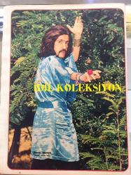 Ses Haftalık Aktüalite Sinema Tiyatro Müzik ve Gençlik Mecmuası Dergisi - 24 AĞUSTOS 1974 - Sayı: 35 -  HÜLYA KOÇYİĞİT - SERDAR GÖKHAN POSTERİ - YILMAZ GÜNEY - TÜRKAN ŞORAY - RÜÇHAN ADLI - SELİM SOYDAN - BARIŞ MANÇO - AJDA PEKKAN - AHMET ÖZHAN - EMEL SAYIN - NEŞE KARABÖCEK - GÖNÜL YAZAR - AYHAN IŞIK - AYTEN ALPMAN - CEM KARACA - TÜLİN ÖRSEK - SALİH KIRMIZI - LINDA BLAIR - CLINT EASTWOOD - ZAFER CİLASUN - ZEYNEP DEĞİRMENCİOĞLU - AHMET MEKİN - YALÇIN GÜLHAN - FİLİZ AKIN - JANIS JOPLIN - BRIAN JONES - EROL EVGİN - MEDİHA ŞEN - ESMERAY - NİLÜFER - İLHAN İREM - AZRA GÜN - KEMAL SUNAL - ZEKİ ALASYA - METİN AKPINAR - BARIŞ MANÇO - POSTERLİ 32 SAYFA TAM TAKIM DERGİ