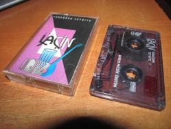 GRUP LAÇİN  TÜRKÜDEN SEVGİYE   KASET