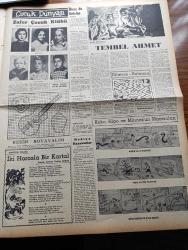 Zafer Gazetesi - 9 Eylül 1954 - Büyük Kurtarıcımız Gazi Mustafa Kemal İstiklal Savaşı Senelerinde Fotoğrafı - Başvekil Adnan Menderes'in Kıbrıs'a Dair Beyanatı - Kurtuluşunun 32. Yıldönümü Münasebetiyle İzmir'de Çok Büyük Bir Tören Yapılıyor - Afyon Çimento Fabrikası İnşaatına Başlanıyor - Reisicumhur Celal Bayar Bu Akşam Yurda Hareket Ediyor - Trafik Kanunu 22 Eylül Tarihinde Yürürlüğe Giriyor - Beşinci Milletlerarası Sanat Münekkidleri Kongresi -  Orhan Seyfi Orhon Köşe Yazısı - Sahil Gazinosu Sahibi Sami Gölgen Müşterisini Bıçakladı - Eisenhower'in Hazırladığı Sulh İçin Atom Planını Müttefikler Kabul Etti - Nene Hatun Arkadaşımıza 1923 Günlerini Anlatıyor - Zafer Çocuk Kulübü - İkiz Dünya Başka Alemlerde Bir Macera Çizgi Roman - Girgin Vik'in Harikulade Maceraları Haydutlar Peşinde Çizgi Roman - Bilmece Bulmaca - Güzel Bir Masal Tembel Ahmet - Demirspor Yarın Adana'ya Gidiyor - Ankara Karma Boks Takımı Tesbit Edilecek - İzmir Enternasyonal Fuarında Macar Pavyonu
