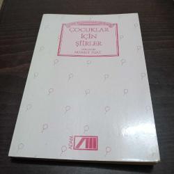 Türk Yazınından Seçilmiş Çocuklar İçin Şiirler - Memet Fuat