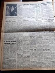 Zafer Gazetesi - 13 Şubat 1957 - Şeker Vesikaya Bağlanmayacaktır - Reisicumhur Celal Bayar'ın Milliyetçi Çin Hariciye Vekili Doktor George K. C. Yeh'i Kabul Etti - Türkiye Milliyetçi Çin Kültür Anlaşması Dün Merasimle İmza Edildi - Kızıl Papaz Makarios'un Resmi Bulunan Yunan Pulları - Profesör Nihad Erim'in Kıbrıs'a Dair Beyanatı - 78 Macar Mülteci İstanbul'a Geldi -  Başvekil Adnan Menderes'in Ziyafeti - Salah Salim Hapiste - Sarışın İngiliz Yıldızı Diana Dors Halen Büyük Çekiç Adlı Film Çevirmektedir - Suriye'de Siyasi Buhran Genişliyor - Gülhane Parkında Bir Cüceler Köyü Kuruluyor - Rock And Roll Dansının Spor Ve Sergi Sarayında Oynanmasına İzin Verilmedi - Stalin Adı Rus Azizleri Arasında Anılacakmış - Paris Tiyatrolarında Karagöz Temsilleri - Christian Dior'dan Bir Yaz Modeli - Galatasaray Vefa İstanbulspor Fenerbahçe Maçı Tehir Edildi - Atletizm Federasyonu Asbaşkanı Semih Türkdoğan - Dağlar Şampiyonu Carla Marchell - Boks'da Modern Tekniğin Esasları - Ankaragücü Demirspor Maçı