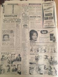 HÜRRİYET GAZETESİ  9 TEMMUZ 1966 YIL :19 SAYI :6534--Sunay ,Celal Bayar 'ı Affetti ---Bir Polis Ankara Trafik Müdürünü Öldürdü  : Öldürülen  Ankara Trafik Müdürü : Adnan Solmaz ---Ölüm motoru dün sabah  çıkartılırken sapan koptu ---Yabancı  gemilere bir senede 920 milyon navlun ödüyoruz---Günde 3 Liraya Arçelik ---Kalp  hastası  kadın en iyi tedaviyi her gün  balık tutmakta buldu ---Beşiktaşlılar  şimdilik  susmayı  tercih  ediyor --Bilet  satışları  durdu --Fabbri  ye göre İngiltere Dünya Kupasını Kazanacak ---Beşiktaş 14 Ağustos ta Kongre Yapıyor ---Rekor : Yılda 17 Filim --izzet Günay  : Bu sene daha az ,fakat öz film  çevireceğim dedi ---İzzet Günay ,Fatma Girik le  Şeker Hafiye de ---Kadınlar Dövüşüyor ---T.German ,Paris te Plak Doldurmak İçin Anlaştı --İzzet Günay ,Hülya Koçyiğit le  Otobüs Yolcusun da ---Sinemalar ,Tiyatrolar ,Radyo Programların---Bayar dün hiç kimseyi  kabul etmedi ---Sesle Çizgiler Üstadı : Celal Şahin --