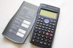 CASİO FX-82ES BİLİMSEL   HESAP MAKINASI   ( HAMDİ KOLİSİ