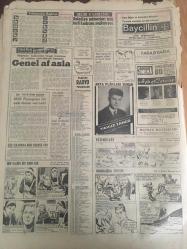 HÜRRİYET GAZETESİ 7 TEMMUZ 1966 YIL :19 SAYI :6532---İstanbullular dün  buram buram terledi --İsveç te 100 yıldır görülmemiş  sıcak var ---Irak a  silah verip petrol alacağız --35 bin yol işçisi greve başlıyor ----Balık adam  Nazmi  batık  motora indi ---CHP ,ortanın solundan sık sık  bahsetmeyecek ---Don Jaime nin  hatıratı  büyük hadise yarattı --Halk türkülerin  altın sesi  sanatkarı : Yavuz Taner --Belediye mimarları  için terfi kadrosu  sağlanıyor ---Radyo Programları ---Kabından  fışkıran  350 ton  sıvı  cam fabrikayı  eritiyor --Taksim Belediye Gazinosu : Efgan Efekan 'ı ----Rusya dan  kaçmak son çaremizdi ---Fenerbahçeli Aydın Altaylı oldu ---Almanya muhakkak finali  oynayacak ---Geçen sezon 1553  kişi 13 tutturdu ---İngiltere :1 Polonya : 0---Irak a silah satacağız ---Avusturya  da oturup Almanya da  çalışıyor --Amerikalıların  sigara tiryakisi  çocukları ---Bir Türk  çocuğunu  evlat  edinmek isteyen İngiliz  ailesi ağustos ta geliyor ---