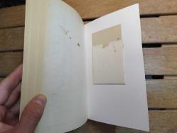 Saatleri Ayarlama Enstitüsü [Yazarın öğrencisine verdiği maketin tıpkıbasımı ile + Orijinal ayracı]