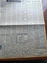 Zafer Gazetesi - 7 Şubat 1957 - Eisenhower Doktrini - Türk Arap Dostluğu - Bağdat Paktı - Kıbrıs Meselesi - Adnan Menderes'in Amerikan Ve Dünya Basınında Yayınlanan Mühim Beyanatı - Eisenhower Planı Orta Doğu'ya İstikrar Getirecektir - Kral Suud Orta Doğu Doktrinini Övüyor - Samed Ağaoğlu Dün Bütçe Encümeninde İzahat Verdi - İran Şahı Rıza Pehlevi İran Şahı Suudi Arabistan'a Davet Olundu - CHP Hatibi Nuri Sertoğlu Otomobil İftirasını Isıtarak Yine Kürsüye Getirdi - Jokey Kulübü'nün Aldığı Yeni Tedbirler - Van Gogh'un Hayatı - Süveyş Kanalı 15 Şubat'ta Açılıyor - Milli Mücadelenin İç Alemi Ve Ankara Yazan Enver Behnan Şapolyo Yazı Dizisi - Özlediğim Kadın Yazan Mükerrem Kâmil Su Yazı Dizisi - Suni Radyoaktif İzotoplar Ve Önemleri - Kızılay Kan Bankası Yetiştirme Yurdundan 35 Hanım Mezun Oldu - Viyana Tiyatrosu - Konya Ovasında Yeniden İki Baraj Yapılıyor - Etna Yanardağı Yeniden Faaliyete Başladı - Boks Tarihi Ve Bugünkü Modern Tekniğin Esasları - Turgay Şeren Ordu Takımında Yok