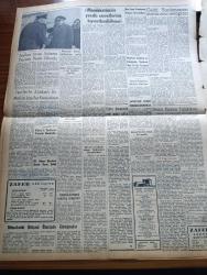 Zafer Gazetesi - 5 Şubat 1957 - İşçilerle Alâkalı İki Mühim Layiha Kanunlaştı - Çalışma Vekili Mümtaz Tarhan'ın Verdiği Beyanat - Hayati Orta Doğu Bölgesinde Batı'nın En Büyük Dostu Türkiye'nin Dış Politikası - Denizli'de Yeni Bir İplik ve Dokuma Fabrikası Tesis Olunacak - Dikişli Boru Fabrikası Seri İmalata Başladı - Hakikatleri Tahrif Eden CHP'li Mebusa Celal Yardımcı'nın Susturucu Cevapları - İzmir'deki Büyük Deniz Kazasına Dair Tahkikat Başladı - Reisicumhur Celal - Kıbrıs Davasında Açılan Yeni Sayfa - Türk Hava Yollarında Dün İki Yeni Kurs Açıldı - Milli Mücadelenin İç Alemi Ve Ankara Yazan Enver Behnan Şapolyo Yazı Dizisi - Özlediğim Kadın Yazan Mükerrem Kâmil Su Yazı Dizisi - Çekoslovakya'da 12 Bin Siyasi Mahkum Uranyum Madenlerinde Çalışıyor - Rita Hayworth'un Filmi De Trinidad Adasında Geçiyor - İzmir'in Elektrik Sıkıntısı Gideriliyor - Kıbrıslı Türklerin Protesto Hareketleri - Yeni Güreş Federasyonu Başkanı Seyfi Cenap Berksoy - Turgay Şeren - Federasyon Kupası Voleybol Maçı