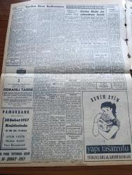 Zafer Gazetesi - 2 Şubat 1957 -Dansöz Şehrazat Tiyatro’da reklamı- Başvekil Adnan Menderes Libya'dan Yurda Döndü - Adnan Menderes Bingazi'den Parlak Merasimle Teşyi Olundu - Mümtaz Tarhan Üç Yılda Tam 10 Bin İşçi Evi İnşa Olundu Dedi - Kral Suud Ve Veliahd Abdullillah Görüşmesi - Ressam Ayhan Köprülü Bugün Sergi Açıyor - Güzel Sanatlar Akademisi Mimarı Bölümü Talimatnamesi - Ratıp Aşır Ve Sanatı - Edip Ayel Moreas Ronsard  Ve Nazmi Acar'ın Ölümü - Reşit Rıza Ve Behzat Naki'nin Ellinci Yıldönümleri - Özlediğim Kadın Yazan Mükerrem Kâmil Su Yazı Dizisi - Sabah Keyfi Yazan Necdet Rüştü Efe- Fay Temizleme Tozu - Ankara Bükreş Karmaları Bugün 14 45 te Karşılaşıyorlar - Fenerbahçe Beykoz Maçının Oynanması Havaya Bağlı - Aşktan Ölüme Yazan Sadi Karsel Yazı Dizisi - Ankara Güreş Ajanı Reşat Coşkunsu İstifa Etti - Voleybolda Altay Galatasaray'ı Yendi