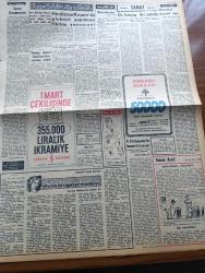 Zafer Gazetesi - 2 Şubat 1957 -Dansöz Şehrazat Tiyatro’da reklamı- Başvekil Adnan Menderes Libya'dan Yurda Döndü - Adnan Menderes Bingazi'den Parlak Merasimle Teşyi Olundu - Mümtaz Tarhan Üç Yılda Tam 10 Bin İşçi Evi İnşa Olundu Dedi - Kral Suud Ve Veliahd Abdullillah Görüşmesi - Ressam Ayhan Köprülü Bugün Sergi Açıyor - Güzel Sanatlar Akademisi Mimarı Bölümü Talimatnamesi - Ratıp Aşır Ve Sanatı - Edip Ayel Moreas Ronsard  Ve Nazmi Acar'ın Ölümü - Reşit Rıza Ve Behzat Naki'nin Ellinci Yıldönümleri - Özlediğim Kadın Yazan Mükerrem Kâmil Su Yazı Dizisi - Sabah Keyfi Yazan Necdet Rüştü Efe- Fay Temizleme Tozu - Ankara Bükreş Karmaları Bugün 14 45 te Karşılaşıyorlar - Fenerbahçe Beykoz Maçının Oynanması Havaya Bağlı - Aşktan Ölüme Yazan Sadi Karsel Yazı Dizisi - Ankara Güreş Ajanı Reşat Coşkunsu İstifa Etti - Voleybolda Altay Galatasaray'ı Yendi