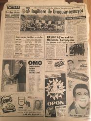 HÜRRİYET GAZETESİ 11 TEMMUZ 1966 YIL :19 SAYI :6536---Bu memlekette  ihtilal hastalıkları var --Yugoslavya da emlak olan 6 bin kişi paralarını alıyor --Af Tasarısı Bugün Meclis te Görüşülüyor ---Sunay ,gezi  ihbarlarını  anlattı ---Alman Dışişleri Bakanı Geldi ----7,5 milyon lira basan Kalpazan  şebekesinin  nihayet  kökü kazındı --Radyo Programları --Garsonluk benim için  bir hayat üniversitesi oluyor --Brezilya takımı favori  gösterildi --İngiltere ile Uruguay  oynuyor ---Beşiktaş ın rakibi :Hollanda Şampiyonu ---Müslümanlık siyasi gayeler için  basamak  yapılmamalı -- Masum  yüzlü katil  Jürgen , mahzende ırzına geçtiği dört  erkek çocuğunun başlarını  taşla ezerek  öldürmüştü ---Kraliçelik tacını çıkarıp kasanın başına oturdu ---Gelin damat nikahtan sonra hastaneye koşup  ölüm döşeğindeki  yaşlı babalarının elini  öptü ----
