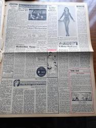 Zafer Gazetesi - 2 Ocak 1957 - Amerika Orta Doğunun Sovyet Nüfuzu Altına Girmesini Önleyecek - Reisicumhur Celal Bayar Yılbaşını Diyarbakır'da Geçirdi - 1954'de İmzalanan Mısır İngiliz Anlaşması Fesholundu - İngiltere'de Petrol Darlığı Had Safhada - Mersin İzmir Alsancak Salı Pazarı Ve Haydarpaşa Giresun Samsun Limanlarının Çok Mühim Kısımları Tamamlandı - Yılbaşında Jokey Kulübü Balosu Çok Parlak Oldu - Arcadia Transatlantiği Büyük Tehlike Atlattı - Zavallı Macar Milleti Yeni Yıla Girerken Hürriyet İçin Dua Ettiler - Mareşal Bulganin'in Silahsızlanma Teklifi Ve Anthony Eden - Milli Mücadelenin İç Alemi Ve Ankara - İstanbul'da Yılbaşı Nasıl Geçirildi - Eski Maarif Vekillerinden Mustafa Necati Dün Anıldı - Özlediğim Kadın Yazan Mükerrem Kâmil Su Yazı Dizisi - Asil Model Claire Fitzpatrick - Sao Paulo Otomobil Yarışını Bir Portekizli Kazandı - Opon Ağrı Kesici - Fenerbahçe Spartak Maçı Çok Sert Oynandı - Dünya Orta Siklet Boks Şampiyonluğu - Atletizm Federasyonu Kadrosu Teşkil Edildi