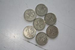 6 ADET YENİ 25 KURUŞ 2005  1 ADET 2008 TARİHLİ TOPLAM 7 ADET      (yukarı raf kutu