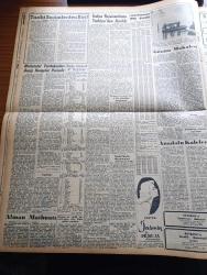 Zafer Gazetesi - 16 Kasım 1957 - Alman Matbuatı Demokrat Parti'nin Seçim Zaferini Övüyor - İtalyan Reisicumhur'u Giovanni Gronchi Türkiye'den Ayrıldı - Türkiye NATO'nun İleri Bir Karakoludur - Giresun Ve Ordu İlleri De Bol Elektriğe Kavuşacak - Celal Bayar'a Gönderilen Telgraflar -  Bir Avrupalının Hatıraları Yazan Stefan Zweig Yazı Dizisi - Radyo Ve Haberler Yazan Hikmet Münir Ebcioğlu - Gülhane Tıp Akademisi - İlk Sanayi Atom Reaktörü Kuruldu - Diyarbakır Kalesi - İstanbul Esnafı İçin 10 Bin Dolarlık Yedek Parça - Atatürk'ün İskenderun'da Heykeli Yapılacak - Bugün Yapılacak At Yarışları - Beşiktaş Geldi Bugün Gençlerbirliği İle Oynuyor - Şehzade Orhan Tarihi Aşk ve Macera Çizgi Romanı - Galatasaray'ın Bütçe Kongresi Sert Oldu - Ferdi Amcanın Maceraları Çizgi Roman - Sabah Keyfi Yazan Necdet Rüştü Efe - Federasyon Kupası
