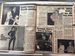 Ses Haftalık Aktüalite Sinema Tiyatro Müzik ve Gençlik Mecmuası Dergisi - 22 KASIM 1980 - Sayı: 25 - BO DEREK POSTERİ - ZERRİN ÖZER'İN SAĞ GÖZÜ TEHLİKEDE - TARIK AKAN VE ASKERLİK - RONALD REAGAN - STEVE MC QUEEN - TAYFUN OMAY - OLINKA 1980'LER REKLAMI - ESİN ENGİN MİDE KANAMASI GEÇİRDİ - SUNA YILDIZOĞLU - BARIŞ MANÇO - NÜKHET DURU - KEREM ÇALIŞKAN - JOANNA SAYN - GERARD DEPARDIEU - CATHERINA DENEUVE - AL PACINO - GRETA GARBO - SELAN KARAY - FEYZİ TUNA ''YEŞİLÇAM DEDİKLERİ'' - PERİHAN SÖZEN - GÜLDEN KARABÖCEK - BASTIBACAK BASRİ - FERDİ TAYFUR BENZERİ - POSTERLİ 48 SAYFA TAM TAKIM DERGİ
