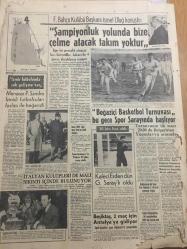 HÜRRİYET GAZETESİ 25 ARALIK 1964 YIL :17 SAYI :1964 ---Seçim Kanunu Bakanlar Kurulunda ---Leman çıplak resmi çekildiği için   intihar etti ---Nasır Amerika ya kafa tutuyor ---Komşunu  kör eden Erkek Aynur 3  yıl  9 aya  mahkum oldu --Duman Ankara nın havasını zehirliyor --Hayvanat Bahçesinde 2 Aslanla Bir Panter Öldü ---Şehir  dışında trafik emniyeti için sıkı tedbirler  alınıyor ----Hükümeti düşüren büyük dert :Asi gençlik ----Şampiyonluk yolunda bize çelme atacak takım yoktur ---Menacer P. Sandro İzmirli futbolcuları fazlası ile  beğendi ---Boğaziçi Basketbol Turnuvası Bu Gece Spor Sarayında Başlıyor ---Beşiktaş 2 maç için Antalya  ya gidiyor ---Kadını eşya durumundan kurtarmalı ---Cahit Ilgat evlendi ---Celal Serin ,Tülin İmrağ ı bırakıp İstanbul da ki eski karısına döndü ---