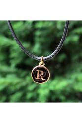 R Harfi Emaye Kaplı Mini Harf Kolye Altın Renk Siyah Zemin Solmaz Metal Alaşım