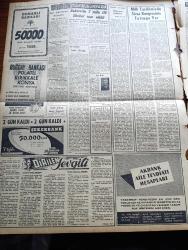 Zafer Gazetesi - 5 Eylül 1957 - İşbirlikçilerin Beyannamesi - Bir Beyanname Ki Gayesi Milleti Aldatmaktır - Majeste Zahir Şah Ve Celal Bayar İzmir'e Gidiyor - Havacılık Sergisi - Tanınmış Orkestra Şefi Robert Lawrence Riyaseticumhur Filarmoni Orkestrası Şefliğine Tayin Edilmiştir - Dört Vilayette Yeni Et Kombinaları Kurulacak - Suriye'de Durum Vahim - Doktor Fazıl Küçük' ün Basın Toplantısı Türkiye Muhtar Kıbrıs Tezini Kabul Etmiyor - Beden Terbiyesi Umum Müdürü Nizamettin Kırşan - Orhan Çapçı'nın Mühim Beyanatı Vakıflar İdaresi Turistik Oteller İnşa Ettiriyor - Dirilen Sevgili Yazan Muazzez Auroba Yazı Dizisi - Sedef Hastalığı - Milli Tarihimizde Sivas Kongresinin Tuttuğu Yer Yazan Doktor Şükrü Akkaya Yazı Dizisi - Birleşik Amerika'da Beyazlarla Siyahilerin Davası - Katherin Yazan Hans Habe Yazı Dizisi - Sarı Çizmeliden Yazan Adviye Fenik Köşe Yazısı - Bir Okul Müdürü Zencileri Okula Sokmadı - Etibank - Tokalon - Sepin Çamaşır Tozu - Beşiktaş'ı Vefalı Olan Beşiktaşlılar Yendi