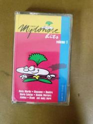 Radio Mydonose Hits Volume 1 - Ricky Martin, Gloria Estefan... (Kaset)