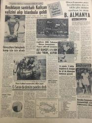 HÜRRİYET GAZETESİ 3 AĞUSTOS 1966 YIL :19 SAYI :6559--16 Ölü ,34 Yaralı Kuleye Çıkarak Yerdekileri Taradı --Af kanunu bugün tekrar mecliste  görüşülecek ---Milyoner Namık Gürün ,Gönül Aşkın a verdiği 30 bin liralık bonoyu istiyor ---Şantöz Patricia Carli ilk aşkını  anlattı ---Fransız  şarkıcısı Esmer Türk  erkeklerine  hayranım diyor ---Zam tasarısı AP grubunda komisyona havale edildi --Çorum dan yürüyüşe başlayan işçiler bugün Ankara ya varıyor ---Memura geçineceği kadar para veriniz --Radyo Programları ---Montgomery Clift 2 Milyon Lira Miras Bıraktı ---Yıldırım Gürses :Büyük ses sanatkarı ve kıymetli bestekar ---Beşiktaş ın santrhafı  Kaliçan  valizini alıp İstanbul a geldi ---Güreşçilere Emirgan da kamp için  izin alındı ---Alf Ramsey ,175 Bin Lira Prim Alıyor --Galatasaray  da denize paydos dedi --16 senede 9 kulüp değiştiren B.Erdoğan bu yıl da Adanaspor formasını giyecek ---Polisler veremli esrarkeş hastalarla alem yapıp esas şebekeyi yakaladı ---