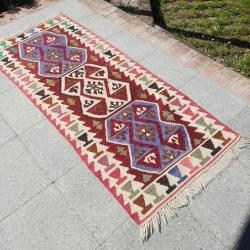 Uşak Kilim El dokuma, yün 190x80