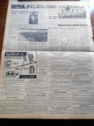 Zafer Gazetesi - 15 Eylül 1959 - Başvekil Adnan Menderes Vatandaşın Sağlığı Programımızın Başındadır Dedi - Beynelmilel Tüberküloz Kongresinde Profesör Etienne Bernard Vereme Karşı Savaşımızı Övdü - İlk Parti Portatif Okul Barakaları Geldi - Sovyet Başvekili Nikita Kruşçef Amerika'ya Gidiyor - Doktor Fazıl Küçük'ün Kıbrıs'taki Temasları - Türkiye Endonezya Ticaret Anlaşması Dün İmzalandı - NATO Çapında Yapılacak Side Step Tatbikatı - Nedret Güvenç Devlet Tiyatrosunda - Ticaret Vekili Hayrettin Erkmen Türkiye'nin Dışarıdaki İtibari Çok Yüksektir Dedi - Makina Kimya Endüstrisi İşçileri Kongresi Yapıldı - Ev Ekonomisine Semineri Dün Ankara'da Açıldı - Yeni Açılan Yollarda da Troleybüs İşletilecek- Komünizmin İki Maskesi - Lunik'den Sonra Amerika Aya Bir Peyk Gönderecek - 1954 Yılında Yugoslavya'da Kalemize 3 Gol Atan Bobek Antrenörlük İstiyor - Milli Atletizm Takımımız Bugün Romanya'ya Gidiyor - Yeşillenen 19 Mayıs Stadı - Milli Lig Maçlarının 2. Hafta Bilançosu - Fenerbahçe Takımı