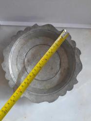 YAŞLI BAKIR TABAK 22 CM ÇAP KIRPIKLI