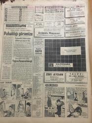 HÜRRİYET GAZETESİ 23 OCAK 1966 YIL :18 SAYI :6372---Orta Doğu da  yeni bir harp tehlikesi ---Batı Almanya da Beş Sovyet Casusu Yakalandı ---Pahalılığa karşı bir çare aranıyor ---37 Komandos  dünya evine giren arkadaşları  Naci yi  karga tulumba denize attı ---Tunceli Müftüsü Almanya dan Radyo Teknisyeni Olarak Döndü ----İltimas ve Nüfus Kullanan Kimselere Yardım Eden Memurlar Cezalandırılacak ---Sinema biletlerin  5 liraya yükseltilmesi teklif edildi ---Çağımızın en  önemli problemi  :Gençlere Cinsel Bilgi Vermeli Mi ?---Leyla Tunca --Nuri Sesigüzel ---Beşiktaş ,Göztepe den dün zor kurtuldu :0-0---İz.Spor beklenmedik bir başarı elde etti ---Fenerbahçe ,Galatasaray hazırlığını tamamladı --Turgay ve Şeref Dünya Kupasına Gidecekler ---Yağmurlardan Manisa Ovası Bir Deniz Aldı ---Başkan Johnson un kayınbiraderi  bol paralı bir işe girdi ---Cüneyt Akcayürek in Ankara Savcılığında  ifadesi alındı ---