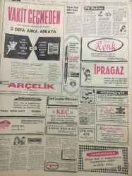 HÜRRİYET GAZETESİ 23 OCAK 1966 YIL :18 SAYI :6372---Orta Doğu da  yeni bir harp tehlikesi ---Batı Almanya da Beş Sovyet Casusu Yakalandı ---Pahalılığa karşı bir çare aranıyor ---37 Komandos  dünya evine giren arkadaşları  Naci yi  karga tulumba denize attı ---Tunceli Müftüsü Almanya dan Radyo Teknisyeni Olarak Döndü ----İltimas ve Nüfus Kullanan Kimselere Yardım Eden Memurlar Cezalandırılacak ---Sinema biletlerin  5 liraya yükseltilmesi teklif edildi ---Çağımızın en  önemli problemi  :Gençlere Cinsel Bilgi Vermeli Mi ?---Leyla Tunca --Nuri Sesigüzel ---Beşiktaş ,Göztepe den dün zor kurtuldu :0-0---İz.Spor beklenmedik bir başarı elde etti ---Fenerbahçe ,Galatasaray hazırlığını tamamladı --Turgay ve Şeref Dünya Kupasına Gidecekler ---Yağmurlardan Manisa Ovası Bir Deniz Aldı ---Başkan Johnson un kayınbiraderi  bol paralı bir işe girdi ---Cüneyt Akcayürek in Ankara Savcılığında  ifadesi alındı ---