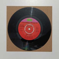 Yasemin KUMRAL Girne'den yol bağladık - barış dersi