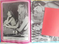 Play Time İtalyanca Aktüalite Sinema Tiyatro Müzik ve Magazin Dergisi - No 5 - Sayı:5 - Entrate, Prego! - Stocolma - Dodo' Palmy - Senti L'odore Della Pelle Sudata - Quasi Piu Caso! - Nel Quartiere Eros Non Entrano, Naturalmen Te, I Minorenni - Nel Camerino Del ''Center Play'' fotoğraf ve haberi - Dergi Tam Değildir Sadece 28 Sayfası Mevcuttur - Dergi Kapağı Yoktur