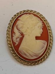 BR3-----CAMEO KADIN YÜZÜ BROŞ