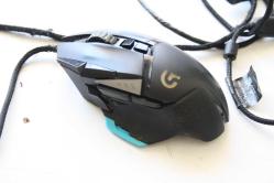 LOGİTECH G502 OYUNCU MAUSU  DETAYLAR ACIKLAMADA   OKUMADAN ALMAYINIZ        (YUKARI RAF KUTU