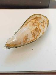 K213------ASMA KANCALI EL YAPIMI YAŞLI SEDEF KUTU