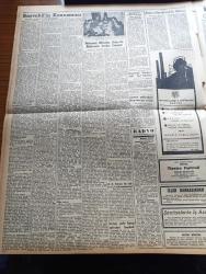 Zafer Gazetesi - 25 Şubat 1957 - Başvekil Adnan Menderes'in Mecliste Yaptığı Konuşma - Bağdat Paktı'nın Yıldönümü Başvekil Adnan Menderes'in Mesajı - Ethem Menderes'in Mesajı - Adliye Vekaletine Ait Bütçe Kabul Edildi - Basın Hürriyetine Tam Olarak Sahibiz - Sovyetlerin Mısır'a Askerî Yardımı - Devlet Demir Yolları Umum Müdürü Safa Yalçuk - Birleşmiş Milletler Türkiye'nin Kıbrısla Alakasını Teslim Etmiştir - Alsancak Stadı Maç Esnasında Çöktü 1 Seyirci Öldü - Cezayir'de Çarpışmalar Şiddetlendi - Güzel Sanatlar Balosu Çok Neşeli Geçti - Orhan Seyfi Orhon Köşe Yazısı - Buğday Bankası - Kıbrıs Meselesi Birleşmiş Milletlerde Selim Sarper'in Verdiği Beyanat - Mason Balosu Ankara Palas Salonlarında - Radyo Müzik Televizyon Dans Yazan Hikmet Münir Ebcioğlu - Ordu Maçında Haketmediğimiz Bir Mağlubiyete Uğradık - Mustafa Ertan Penaltıyı Kaçırdı - Fenerbahçe Son 10 Dakikadaki Oyunuyla Gençlerbirliğini Yendi - Fay Temizleme Tozu - Beşiktaş Beyoğluspor'u 3 1 Yendi