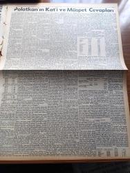 Zafer Gazetesi - 24 Şubat 1957 - Hasan Polatkan'ın Kati ve Müspet Cevapları - Milli Gelirimiz Büyük Artışlar Kaydetmiştir - 1957 Yılı Bütçesinin Fasıllarına Geçildi - Türk İtalyan Ordu Maçı Bugün - Birleşmiş Milletler Çevrelerinde Kıbrıs'a Dair Türkiye'nin Zaferi Telakki Ediliyor - Nato'ya Girişimizin 5. Yıldönümü - Geçen Hafta Ankara'da Doğum Ölüm Ve İzdivaç - Büyük Mimar Profesör Paul Bonatz'ı Anma Töreni - SAS Hava Yolları - Bir Vakko Yeniliği - Türkiye Boks Birinciliği Seçmeleri Başladı - Fenerbahçe Güneşspor'a Dün Hatasının Cezasını Vermesini Bildi 4 3 - Mustafa Ertan - Kadri Aytaç - Türkiye İtalya Ordu Maçının Kronolojisi - Bahçelievler Demet Dershanesinde Garantili Dans Dersleri - Asi Gençlik Ve Mogambo Seyran Sinemasında - Volvo Normag Traktör Kamyon Parçaları Gelmiştir - Kelepçeli Aşık Başrolde Grace Kelly Gray Grant Ulus Sinemasında