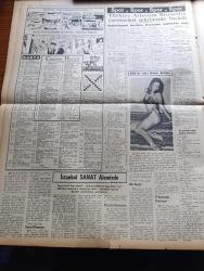 Zafer Gazetesi - 24 Ekim 1954 - Winston Churchill'in Adnan Menderes'e Telgrafı - Bremer Nachrichten Alman Gazetesinin Neşriyatı Türkiye Bugünkü Durumu İle Alman Sermaye Ve Kredisi İçin Arzulanacak Memlekettir - İran'da Vatana İhanet Suçundan İdman Edilen 9 Subay - Birleşmiş Milletler Dokuz Yaşına Girdi - Celal Bayar Nebrasca Heyetine Dün Bir Ziyafet Verdi - 29 Ekim Cuma Zafer Gazetesinin Fevkalade Sayısında Refik Halid Karay'ın Ayın Ondördü - Romeo Jüliet 1954 İtalyan Bombası Gina - Orhan Seyfi Orhon Köşe Yazısı - Giyotinde Can Vereceğini Bilen Bir Adam Yazı Dizisi - Orhan Seyfi Orhon Köşe Yazısı - Ahmet Muhip Dranas'a Atfedilen Beyanat Uydurmadır - Mr. Charles Weitz'in Rotary Kulüpte Yaptığı Konuşma - Fransız Dilberi Claudine Bleuse - İkiz Dünya Başka Alemlerde Bir Macera Çizgi Roman - Girgin Vik'in Harikulade Maceraları Haydutlar Peşinde Çizgi Roman - Türkiye Atletizm Birincilik Yarışmaları Ankara'da - Fenerbahçeli Halil Zıraman - At Yarışları - Marilyn Monroe İle Joe Di Maggio