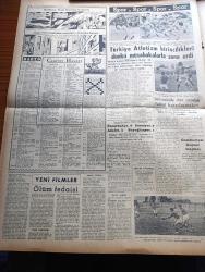 Zafer Gazetesi - 25 Ekim 1954 - Yeni Azot Fabrikasına Dair Mukavele İmzalandı - Birleşmiş Milletlerin 9. Yıldönümü Münasebetiyle Başvekil Adnan Menderes'in Verdiği Mesaj - Celal Bayar'ın Kabulleri - 29 Ekim Cuma Günü Zafer Gazetesi'nin Fevkalade Sayısında Refik Halid Karay'ın Romanı Ayın Ondördü - Kadın Korsanlar Ve Derya Kabadayıları - Casuslar Avı - İtalyan Bombası Gina - Orhan Seyfi Orhon Köşe Yazısı - 30. Ölüm Yıldönümünde Ziya Gökalp Yazan Enver Behnan Şapolyo Yazı Dizisi - Turizm Bankası Yakında Kuruluyor - Dünkü At Yarışları - Sahte İsa Gaston Dobray Ve Karısının Mahkemelimerine Başlandı - Cumhuriyet Kupası Maçları - Fenerbahçe Emniyet İle Berabere Kaldı - İkiz Dünya Başka Alemlerde Bir Macera Çizgi Roman - Girgin Vik'in Harikulade Maceraları Haydutlar Peşinde Çizgi Roman - Yeni Filmler Kanlı İhtilâl Gece Canavarı Ölüm İşareti - Mona Lisa Model Terzihanesi - Ankara'nın En Büyük Mobilya Mağazası Bursa Mobilya Pazarı - Kayaş Pastörize Süt Fabrikası - Atatürk Orman Çiftliği