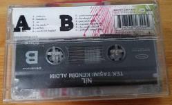 Nil Karaibrahimgil - Tek taşımı kendim aldım - Kaset