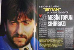 HÜRRİYET GAZETESİ-SHOW DERGİSİ-18 EKİM-1992-SAYI:30-BRİGİTTE NİELSEN-KAPAK-FOTOĞRAF-RÖPORTAJ-BRIGITTIE NIELSEN-RIDVAN DİLMEN-O NE GÜNDÜ AMA-HER İNSANIN YAŞAMINDA UNUTAMADIĞI HEYECAN DOLU BİR GÜN VAR-KIRMIZI CAZİBE-TUTKUNUN RENGİYLE KADINLAR DAHA ŞIK DAHA GÜZEL-DİLİMİZDEKİ TAKINTILAR-BANA ŞEYTAN DEMEYİN-RIDVAN ÖZEL YAŞAMINI ARTUN ÜNSAL'A ANLATTI--FACE TO FACE-ALBA PARİETTİ-YILMAZ ZAFER-NİLÜFER AÇIKALIN-AIDS-MERLİN YASASI-MATHİLDE MANUKYAN-DEBORA CAPRİOGLİO-TOM CRUİSE-MİCHELLE PFEİFFER-KİM BASİNGER-SELCAN KIRCA-SEMA SİPAHİOĞLU-CHRİSTOPHER LAMBERT-MADONNA-QUASİMODO-TURGUT ÖZAL-EFE-ZEYNEP ÖNAL-GİRNE-AYŞE ATAKAN-FATOŞ ÖNAL-SEZEN AKSU-NEŞE ERBERK-DİLİMİZDEN DÜŞMEYEN-AZADE TONER-YASEMİN KAMHİ-OSMAN ÇARMIKLI-FEYYAZ TOKAR-AŞK-TEST-ALEV KOMİLİ-LEYLA MARDİN-SEMA KAYNAR-FERİDE ÇACUŞOĞLU-ŞELE ÇAVUŞOĞLU-DENİZ MURATHANOĞLU-TÜLİ KAMHİ-YOLANGA ERTUNGA-BEKIS SABANCI-DENİZ KURBANZADE-RÜKSAN ÜRGÜPÜLÜ-SOSYETE-HAYVAN ZEKASI-KARİKATÜR-BURÇLAR-BULMACA