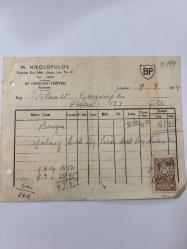 OTOMOBİL BENZİN FATURASI - 8 EYLÜL 1954 - M.NİKOLOPULOS - BP (AEGEAN) LİMİTED - ŞİLE, İSTANBUL - AHMET ÇAYIROĞLU - ISLAK İMZALI, KAŞELİ DAMGA PULU - 13 x 17 cm EBATLI ORİJİNAL FATURA